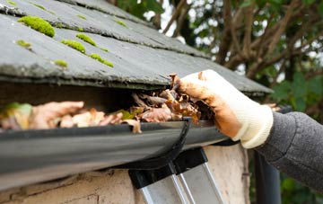 gutter cleaning Four Points, Berkshire